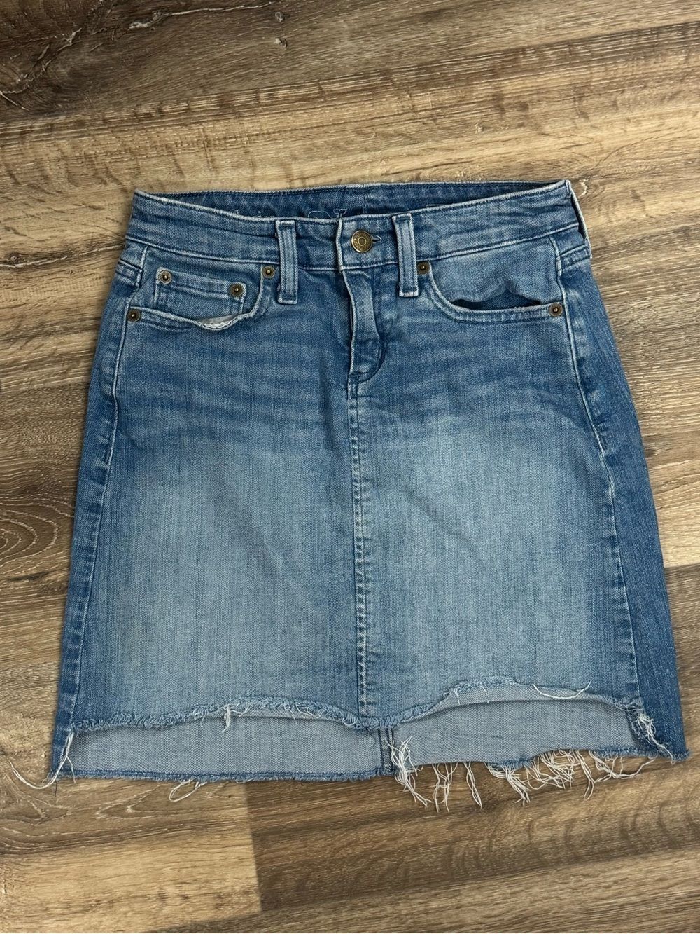 Vineyard Vines Raw Hem High Waisted Denim Mini Skirt Women’s 0